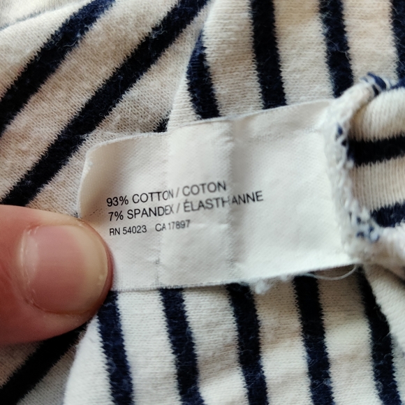 Gap Striped Tank Top Stretch Size Medium - Picture 6 of 6